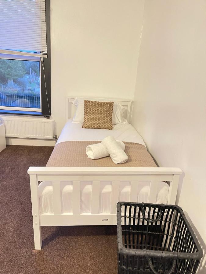 Lovely Dog Friendly, 3 Bed Home Sleeps 8, With Parking & Fenced Garden Work Contractor Leisure, Jasper 캠브리지 외부 사진