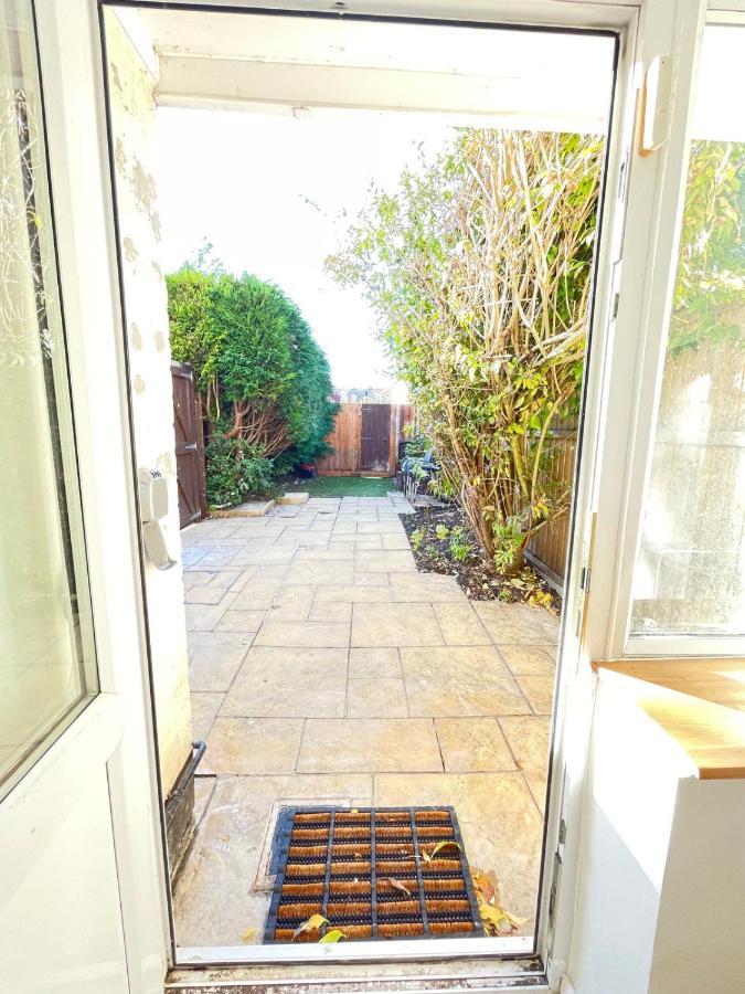 Lovely Dog Friendly, 3 Bed Home Sleeps 8, With Parking & Fenced Garden Work Contractor Leisure, Jasper 캠브리지 외부 사진