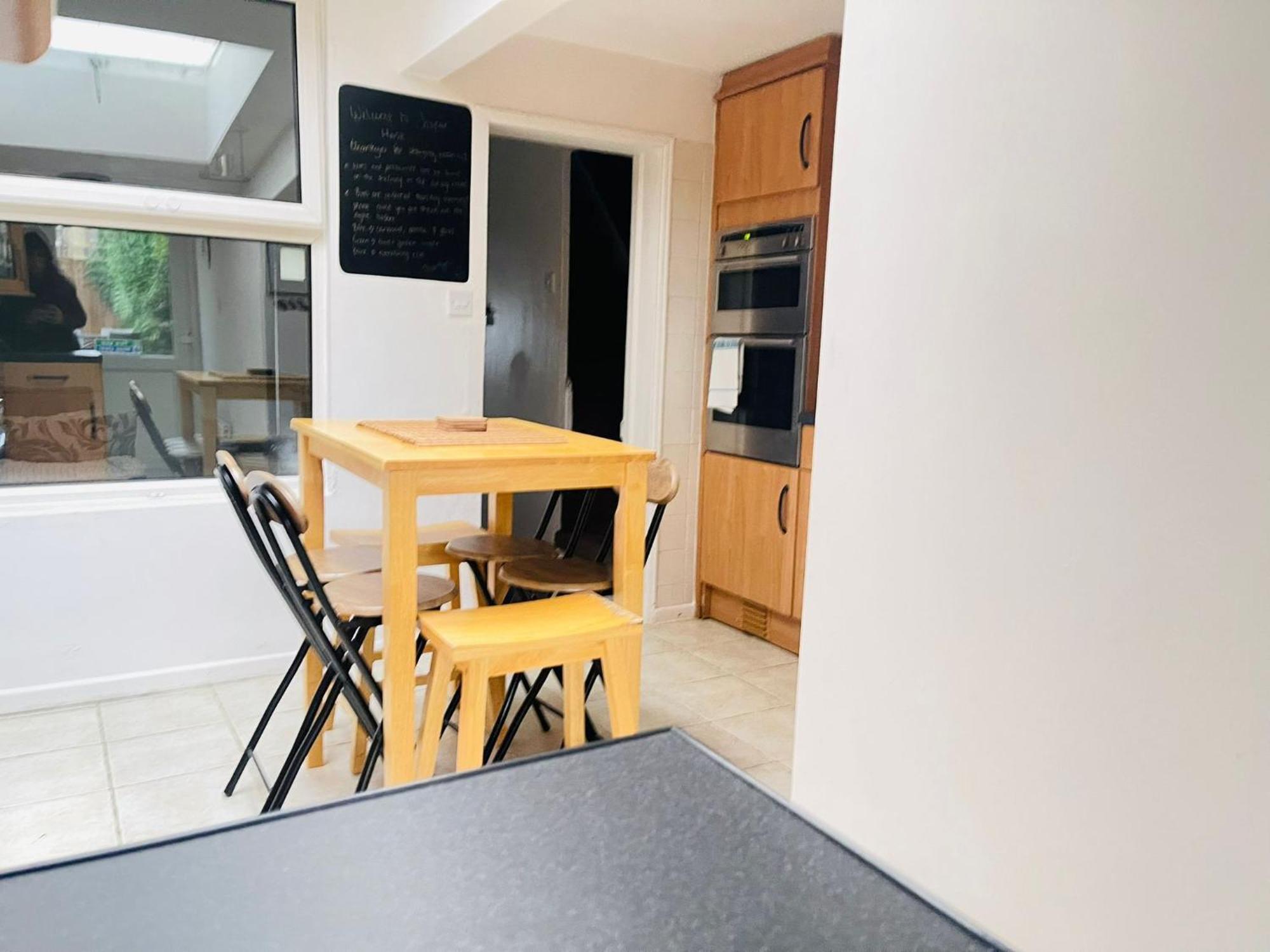 Lovely Dog Friendly, 3 Bed Home Sleeps 8, With Parking & Fenced Garden Work Contractor Leisure, Jasper 캠브리지 외부 사진