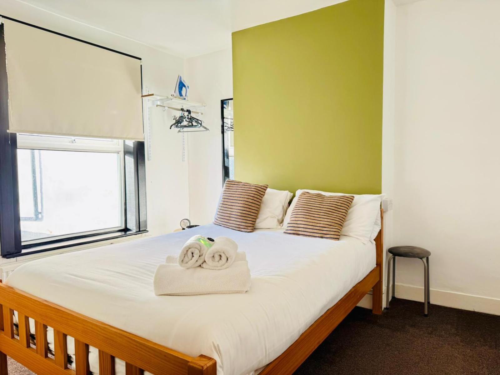 Lovely Dog Friendly, 3 Bed Home Sleeps 8, With Parking & Fenced Garden Work Contractor Leisure, Jasper 캠브리지 외부 사진