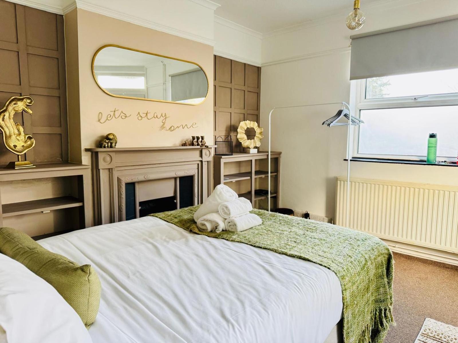 Lovely Dog Friendly, 3 Bed Home Sleeps 8, With Parking & Fenced Garden Work Contractor Leisure, Jasper 캠브리지 외부 사진